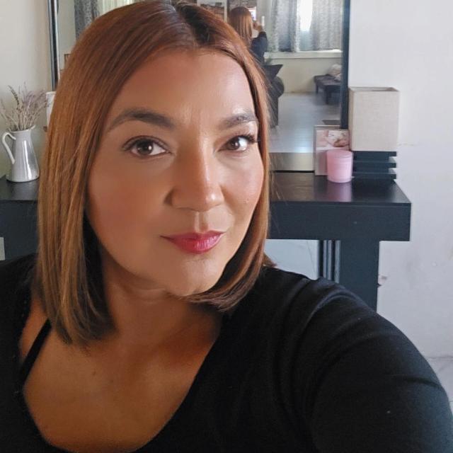 <em>Denisse C.</em>